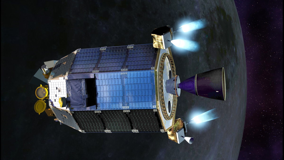 NASA Spacecraft Cruising to Moon With Novel Design